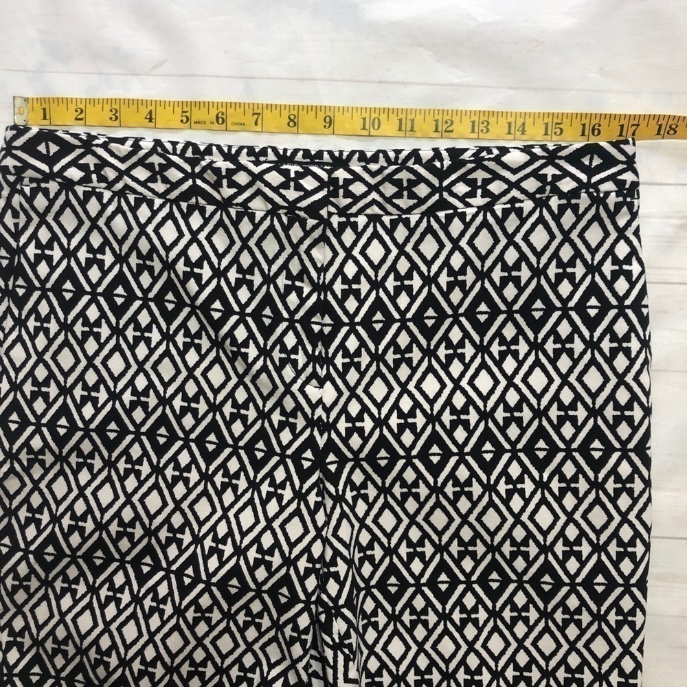 Mario Serrani Italy Shorts 14 Black White Geometric Diamond Print Stretch - Picture 7 of 9